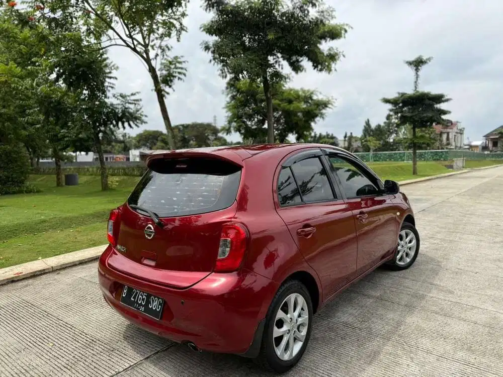 Nissan March 2016 Bensin