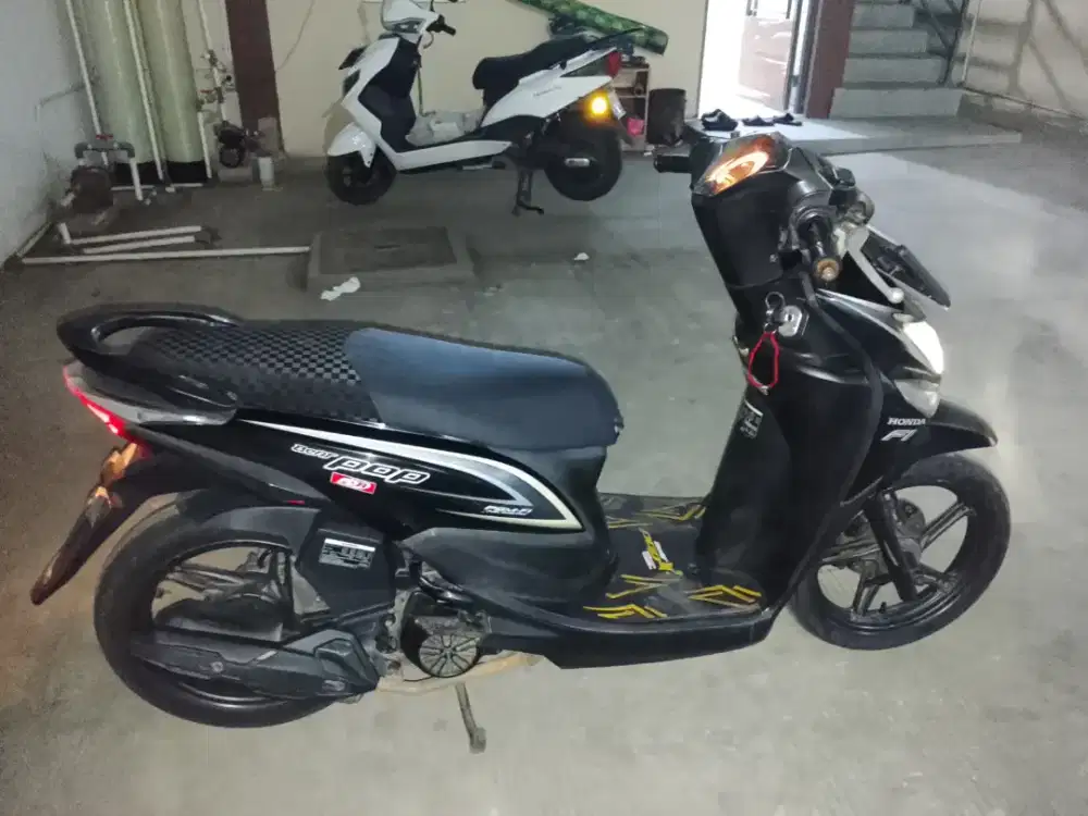 Honda beat Pop Stater halus