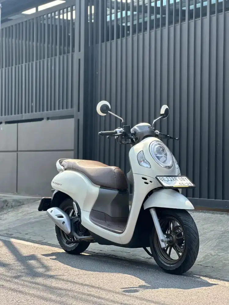 Scoopy Prestige km 9ribu