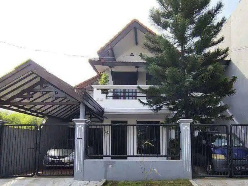 JUALL CEPATT! Rumah Mulyosari BPD - Bangunan 2 Lantai, Ada Attic Room, SIAP HUNI!
