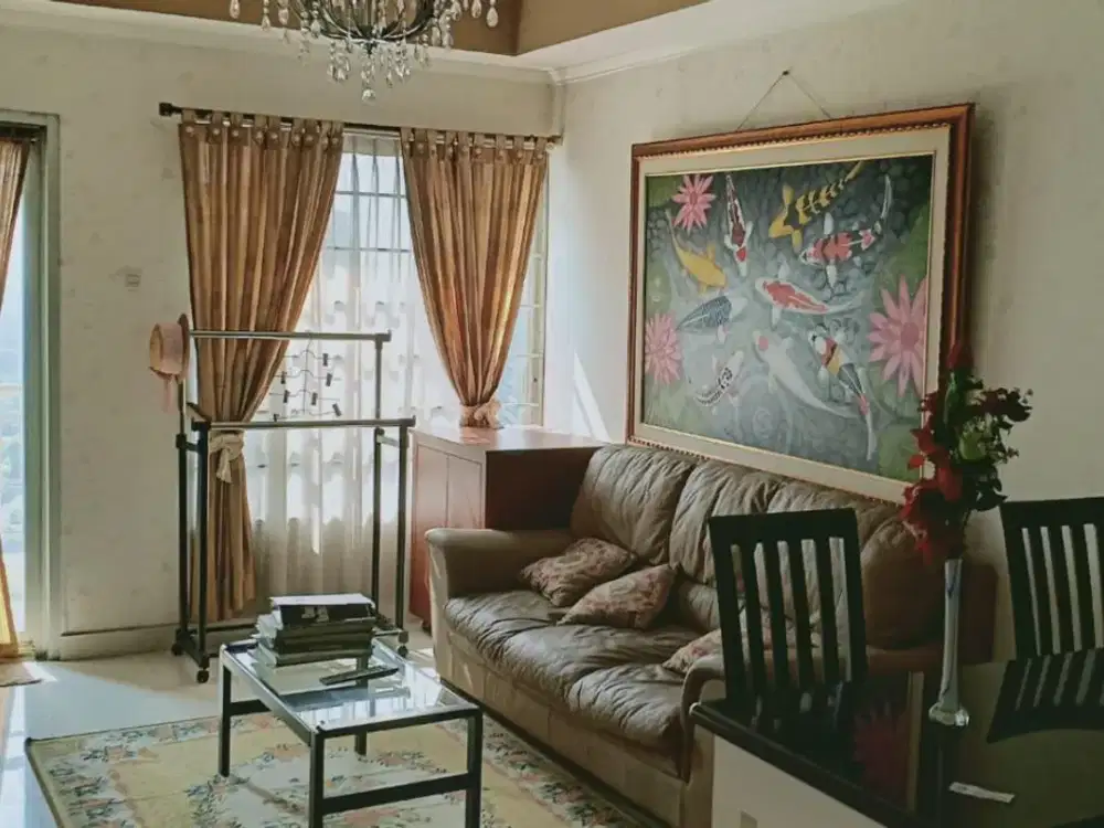 Dijual Cepat Apartement Mewah Full Furnished Siap Huni Lokasi di Sudirman Park Jakarta Pusat