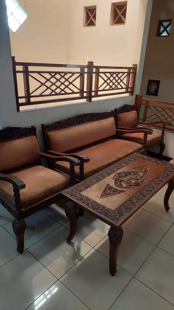 Kursi Meja Kayu Jati ( Kursi Panjang 1, Kursi SIngle 3, Meja 1 )