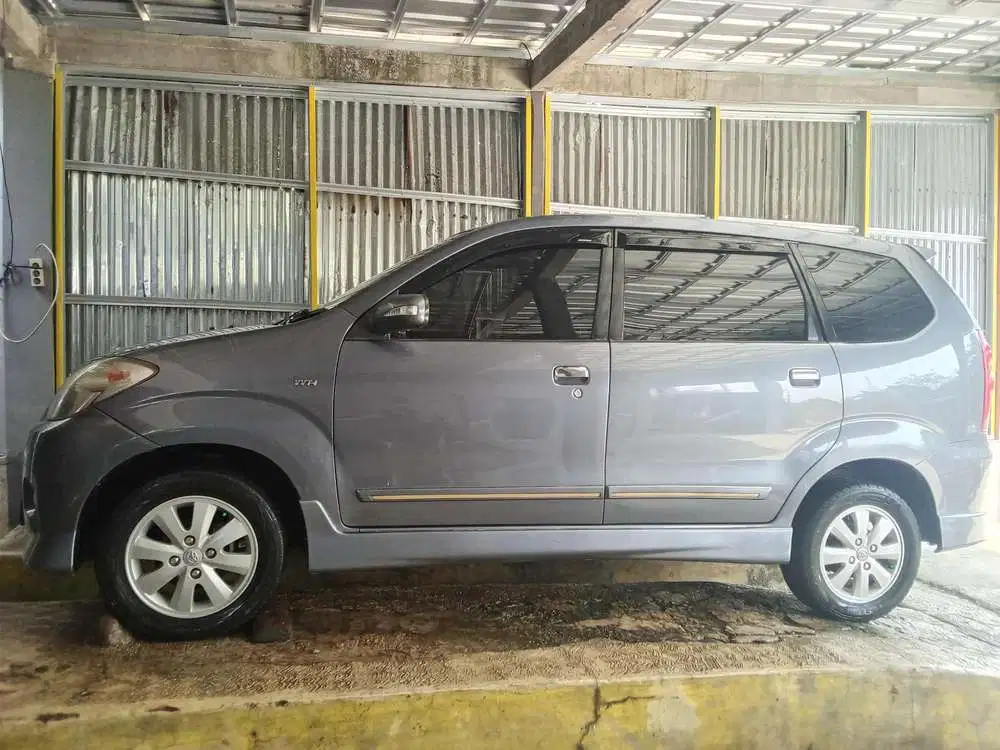 Toyota Avanza 2009 Bensin
