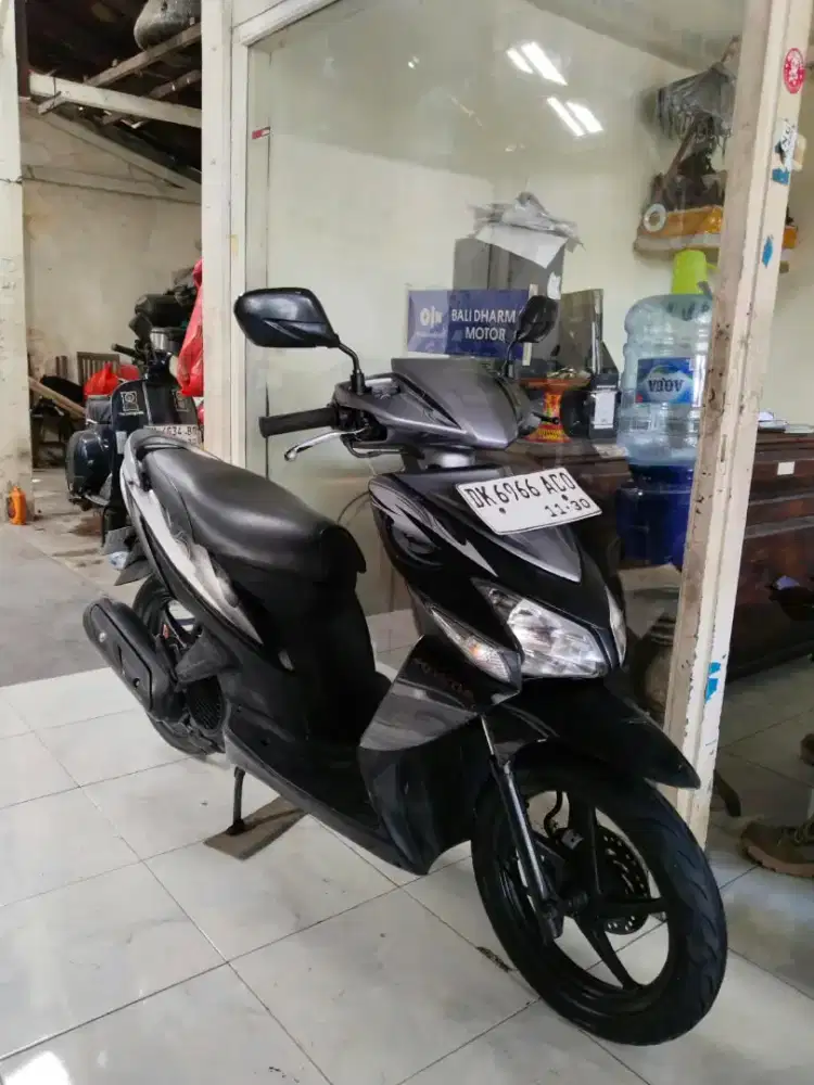 Honda Vario cw 2010 cash. Bali dharma.motor