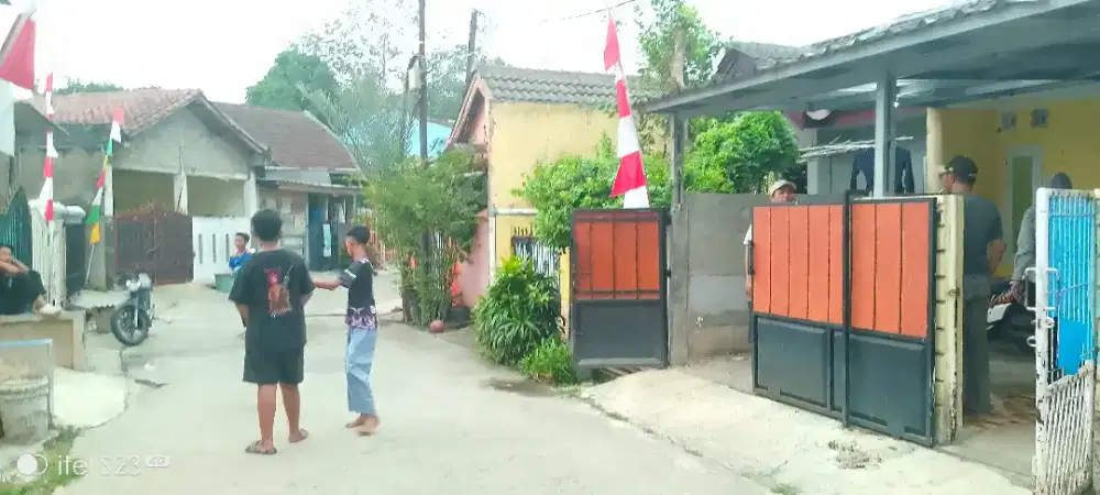 Rumah 5 -7 menitan kestaiun  Bojong gede