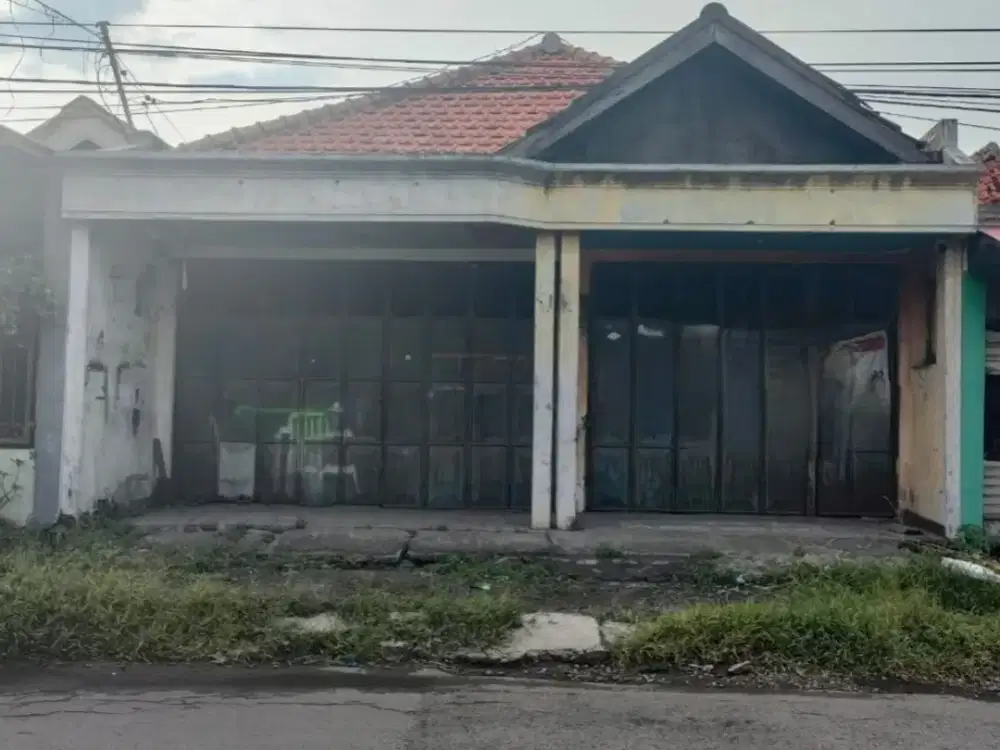Ruko / Gudang dijual di jalan raya Bungkal  Sambikerep Surabaya