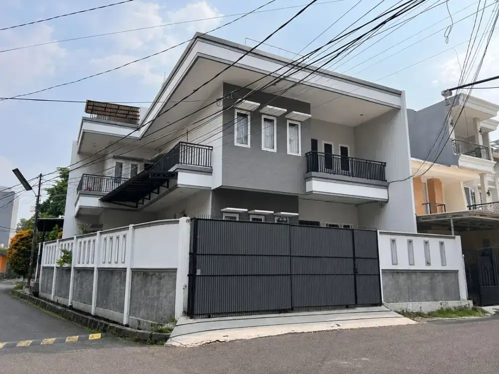 DIJUAL RUMAH HOOK 3 LANTAI DI DURI KOSAMBI CENGKARENG | COCOK UNTUK KOST | SHM | JAKARTA BARAT