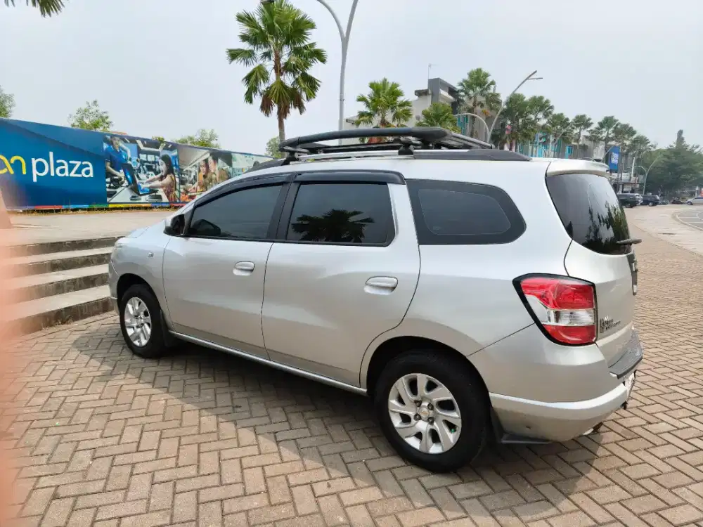 Chevrolet SPIN Matic LTZ Tahun 2013
