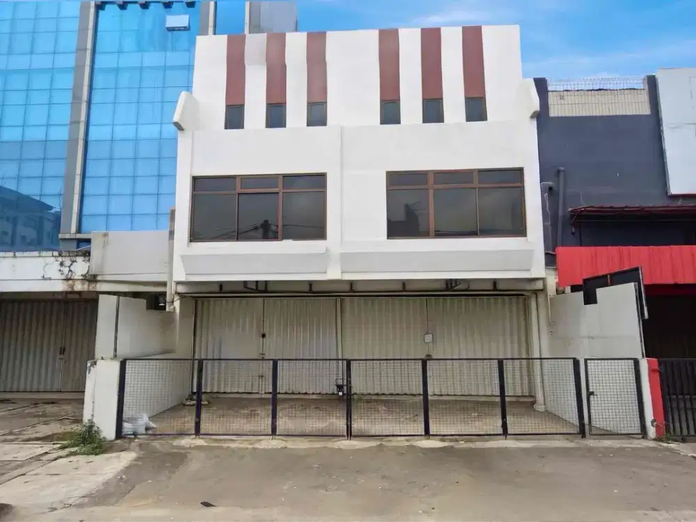 ruko di jalan raya Abdulah Safe’i lokasi strategis