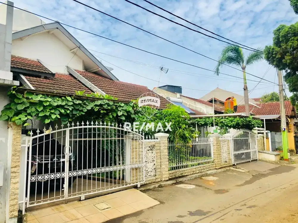 DIJUAL RUMAH 2 LANTAI DI JATICEMPAKA PONDOK GEDE BEKASI