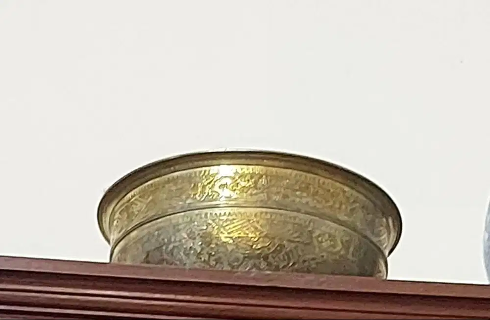 Mangkuk Kuningan Antik