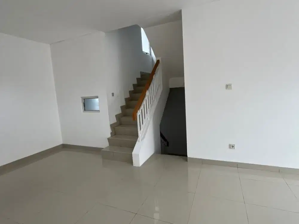 Dijual mandara permai cluster katamaran split level shm hadap utara harga nego siap huni sudah rapi