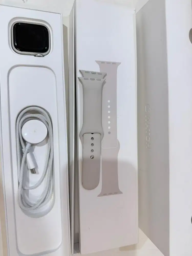 Iwatch Series 8 Starlight Alumunium Case
