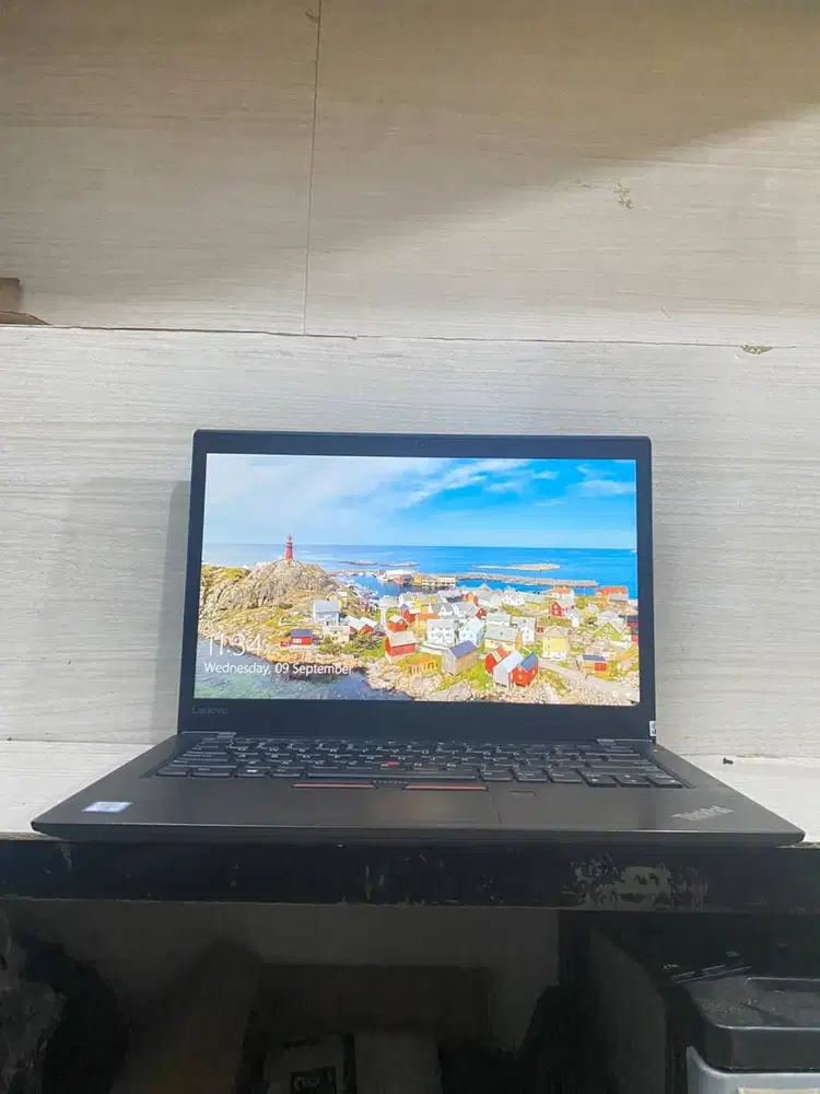 Lenovo Thinnkpad T470S Intel core I5 Gen 6 Ram 8GB SSD 256GB