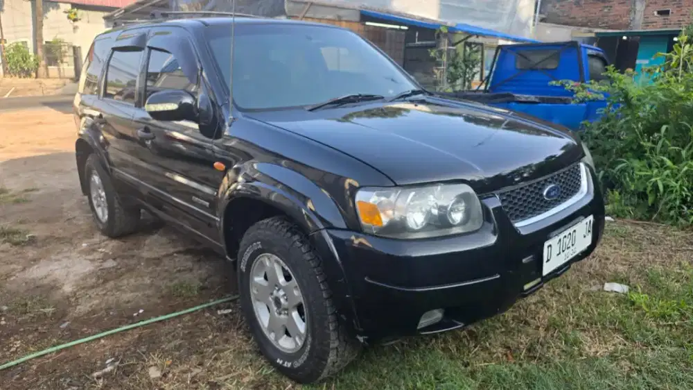 Ford Escape XLT 2.3 AT