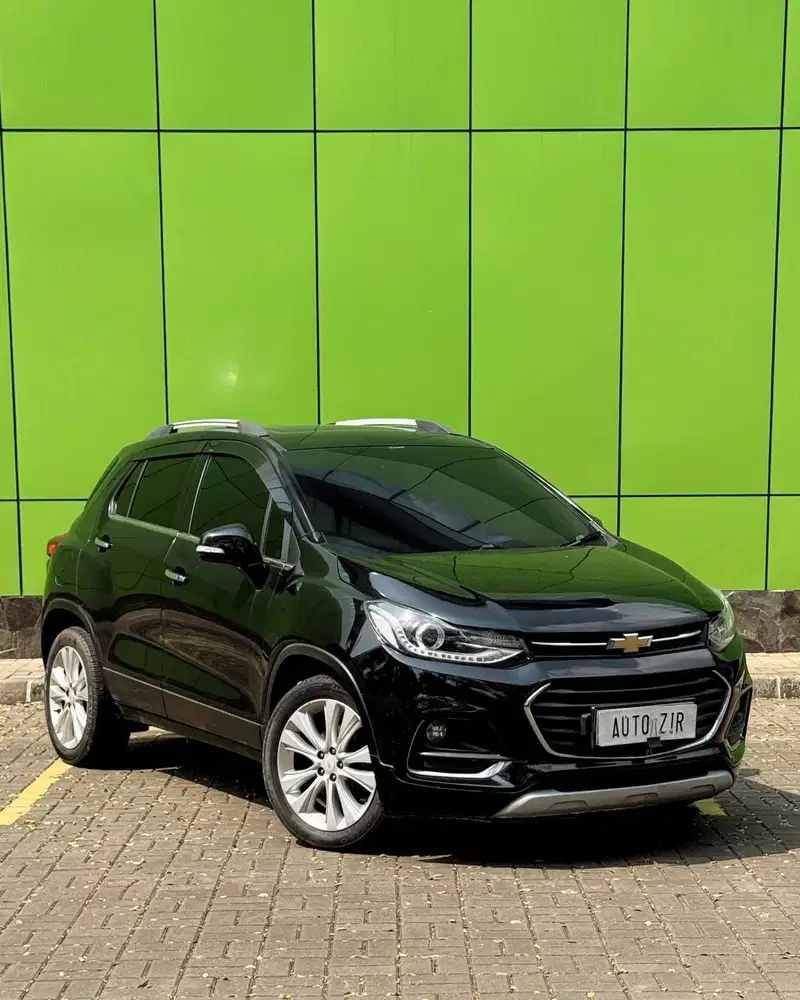 Chevrolet Trax LTZ Premier Turbo Hitam 2017 Tdp Murmer Ori Menarik Bu