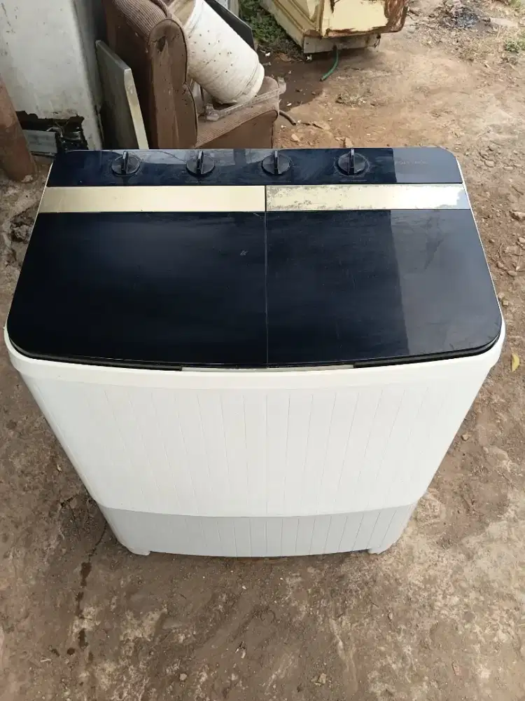 MESIN CUCI MERK POLYTRON 9 KG