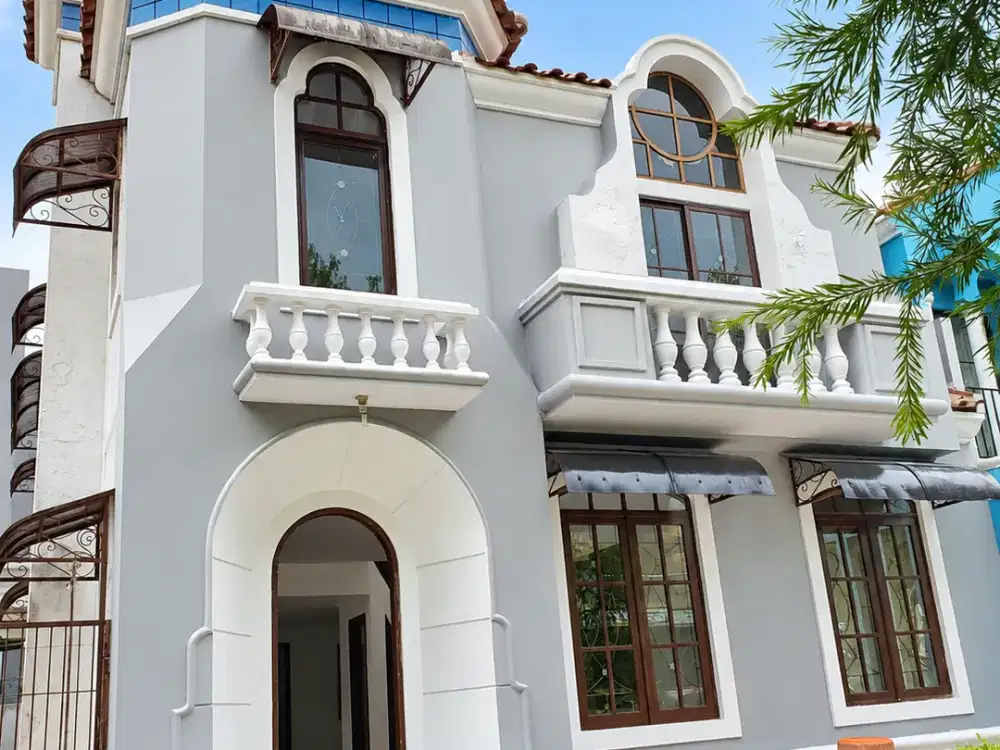 Rumah 2LT 8x24 192m2 5KT SHM di Royal Serpong Village Serpong