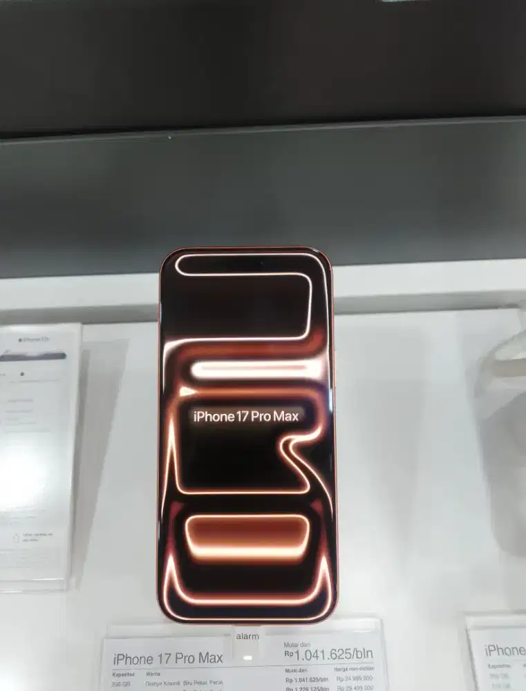 iPhone 17 Pro Max Orange 512GB