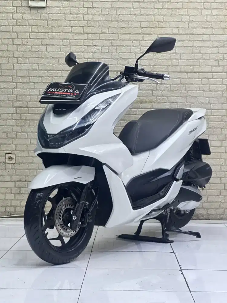 TERMURAH‼️ Honda PCX 160 CBS 2022 Putih Favorit - Dava Mustika