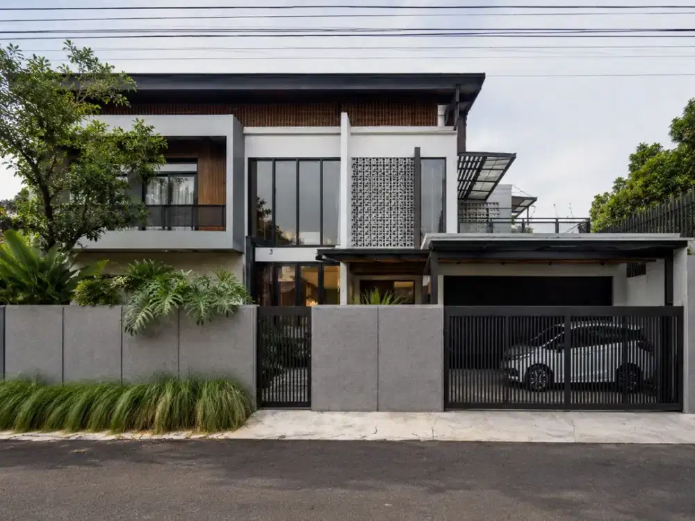 Rumah Lux 2 Lantai dekat sport jabar arcamanik antapani Bandung
