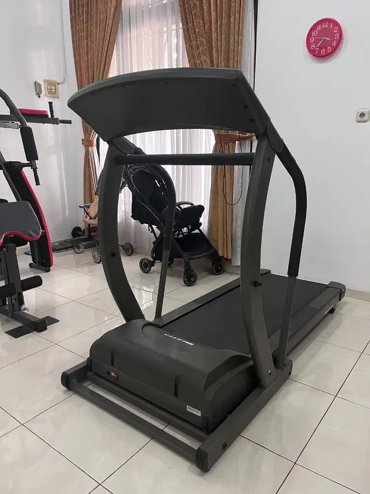 Treadmill Elektrik Richter Evolution GW5253i - Model Lama Dinamo Super