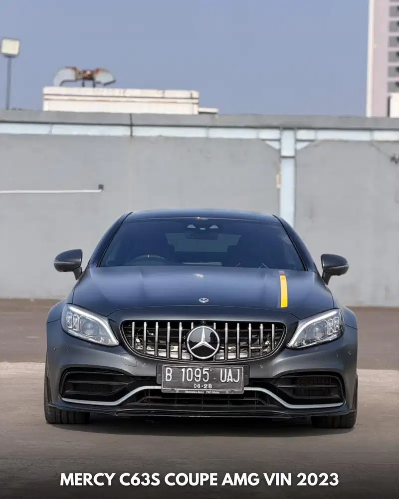 MERCEDES-BENZ C 63S COUPE 2023