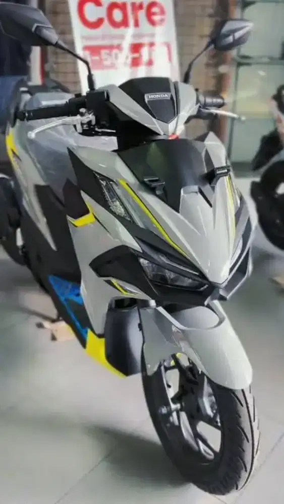 VARIO 160 EVO NITRO GREY SEPT 2026