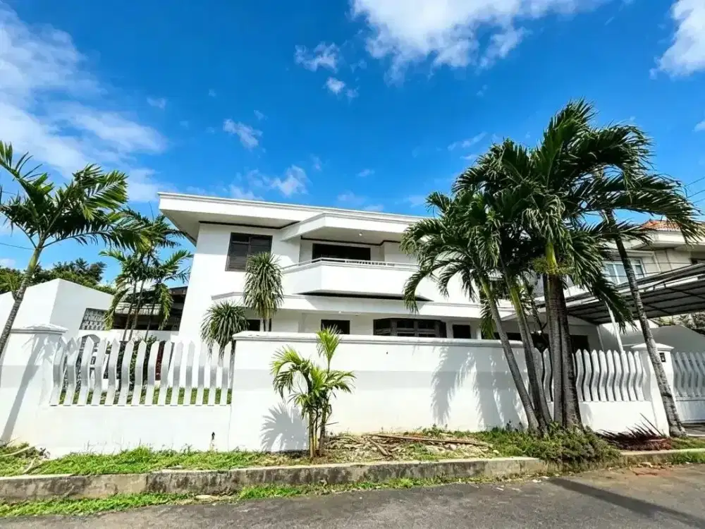 DIJUAL RUMAH MEWAH 2 LANTAI KAVLING AL DUREN SAWIT JAKARTA TIMUR | ROOFTOP & 3 TAMAN DALAM RUMAH