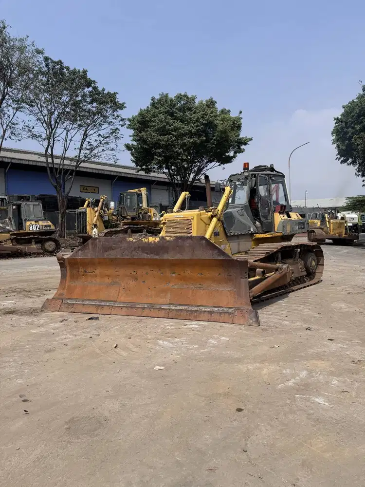 Dozer Komatsu D85ESS-2 Tahun 2021