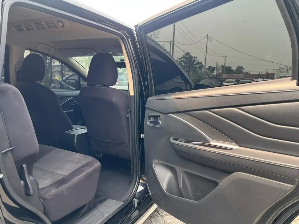 KM Rendah - Mitsubishi Xpander 1.5 Sport Bensin - AT 2021 - IA