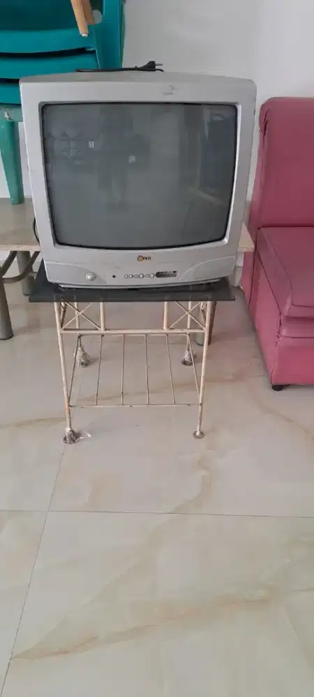TV TABUNG MERK LG