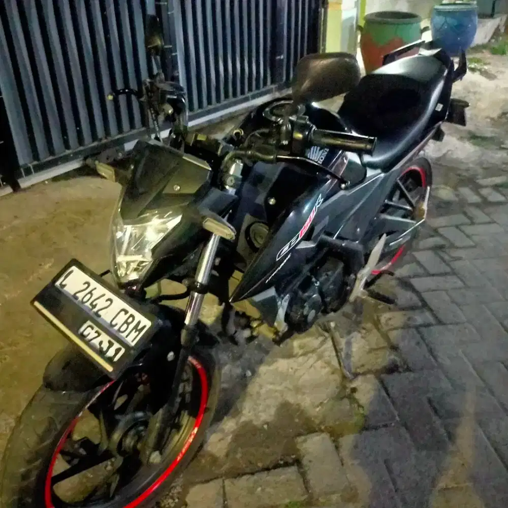 Jual cb150r istimewa