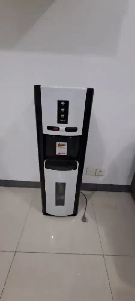 DISPENSER MIYAKO