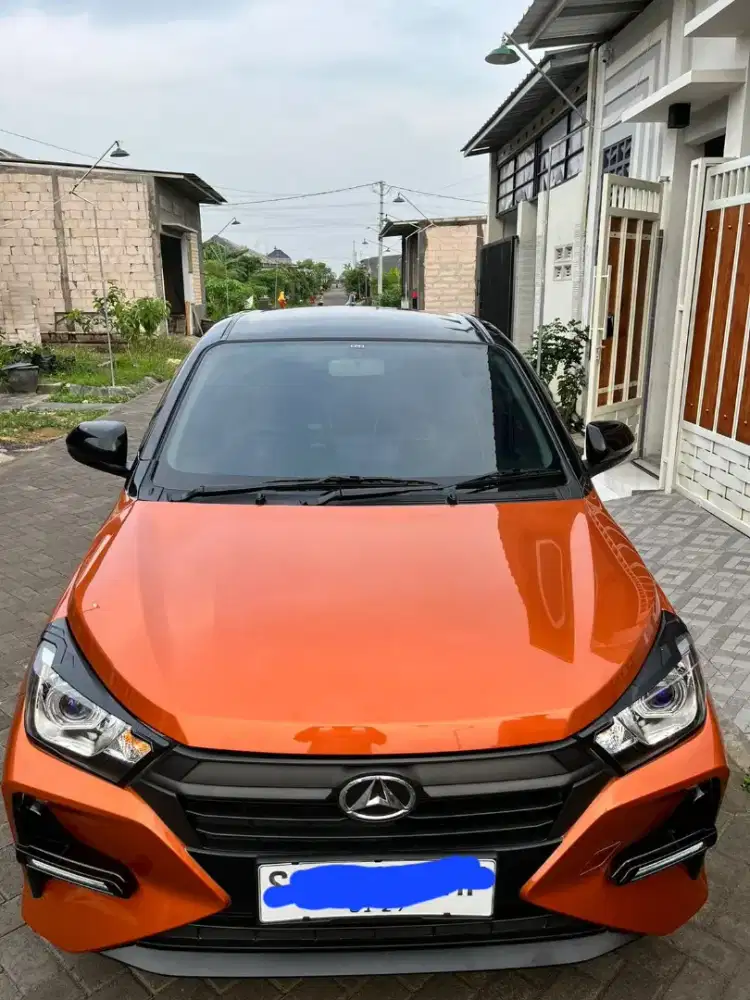 Dijual Ayla x 1000cc