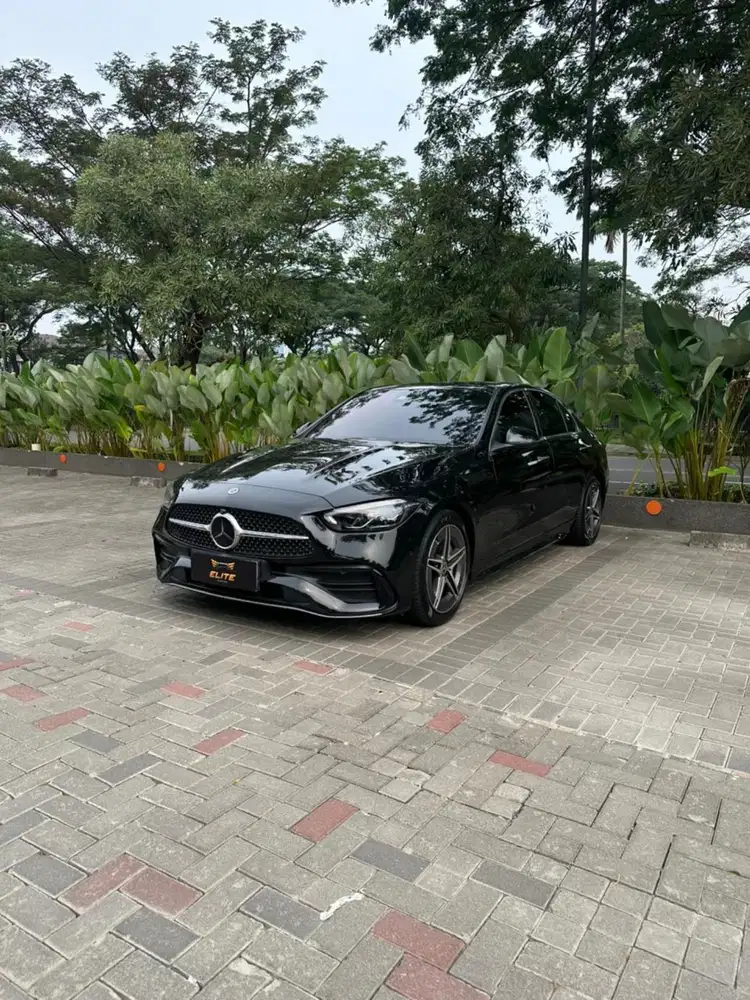 Mercedes Benz C 300 AMG 2024