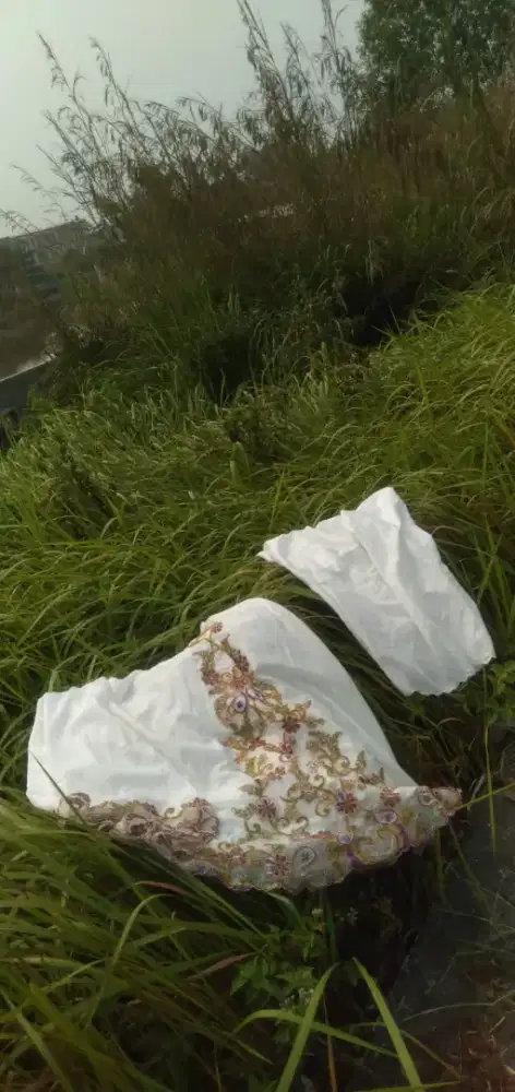 Pakaian muslim untuk ibadah sholat mukena Telekung bahan katun loh