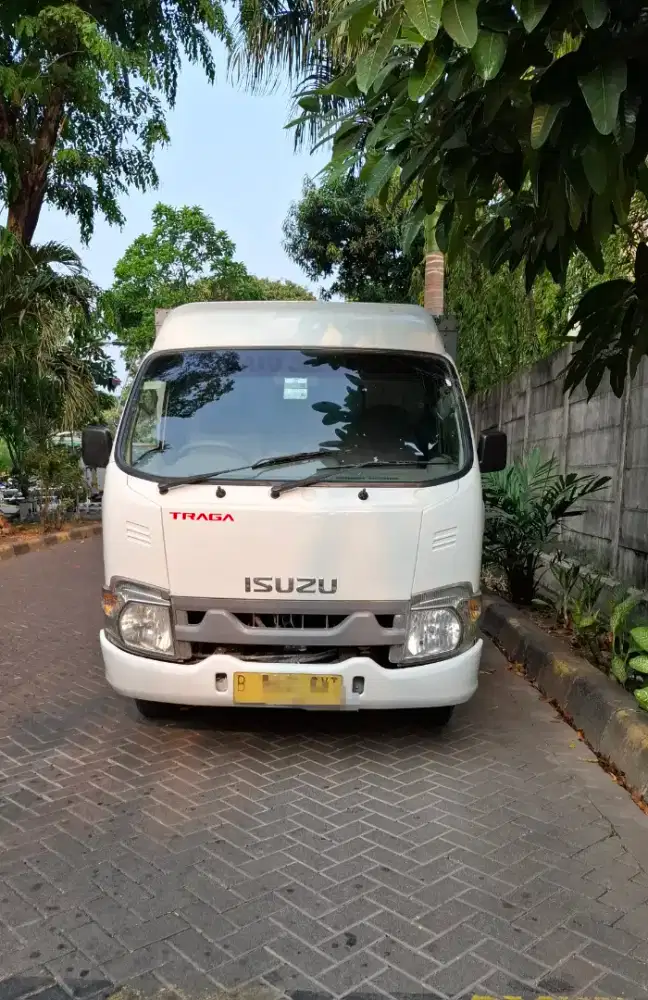 Isuzu traga 2.5 box aluminium 2021