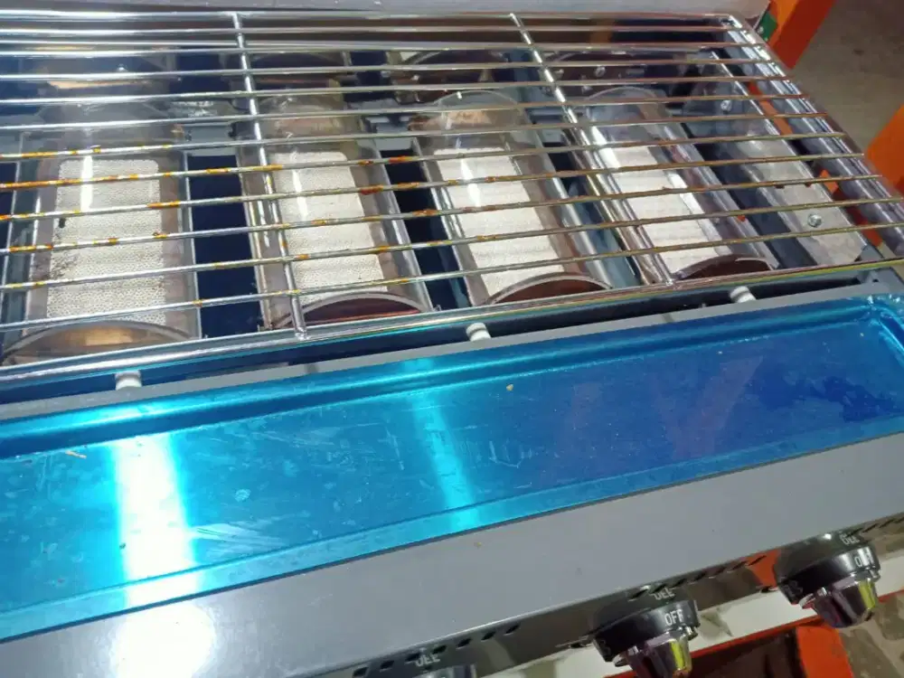 Panggangan gas masih baru
