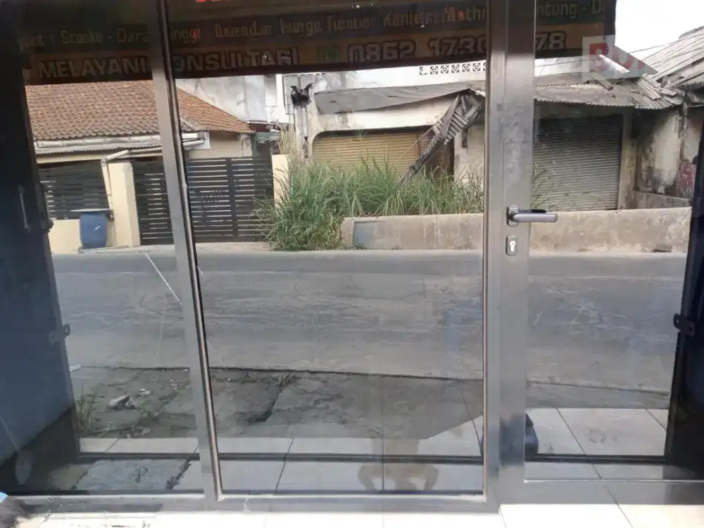 Pintu Kaca Riben