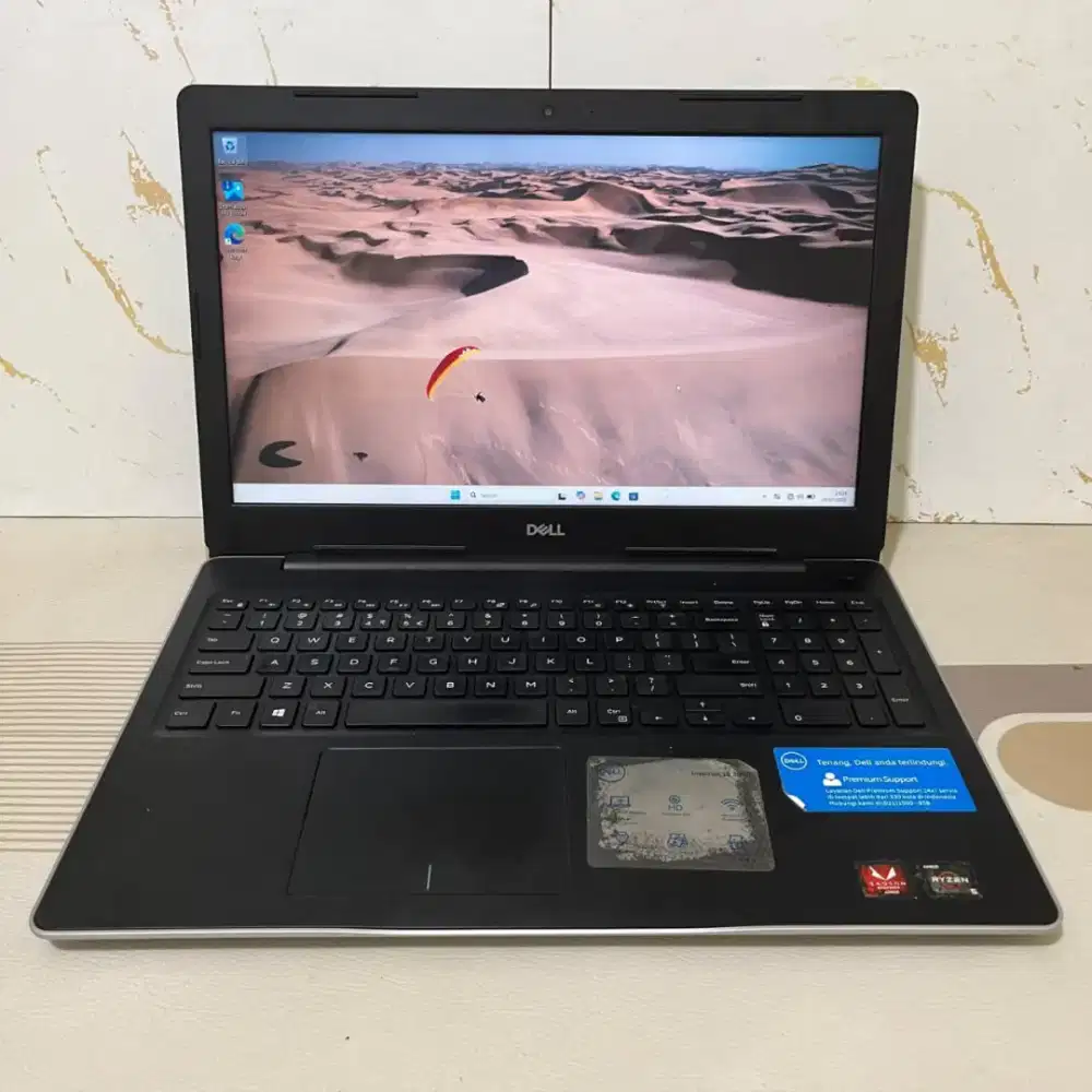 Laptop Dell Inspiron 3585.