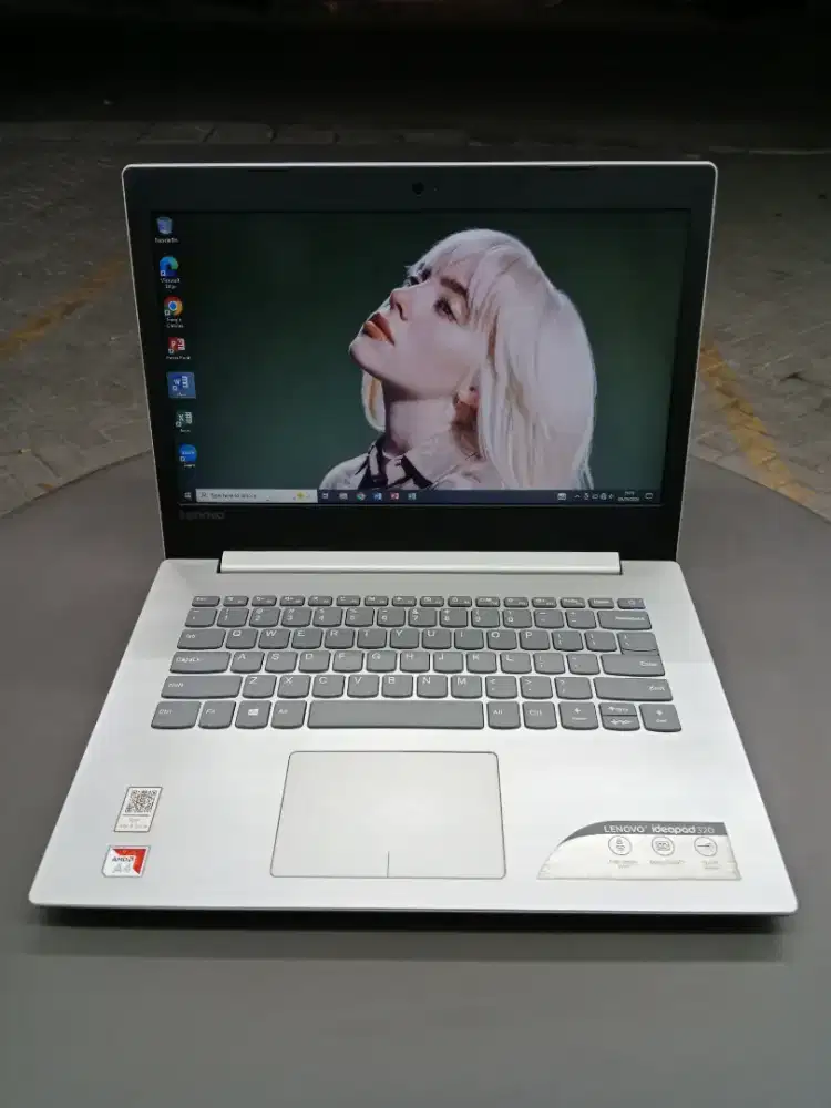 LAPTOP MULUS NORMAL SIAP PAKAI SLIM