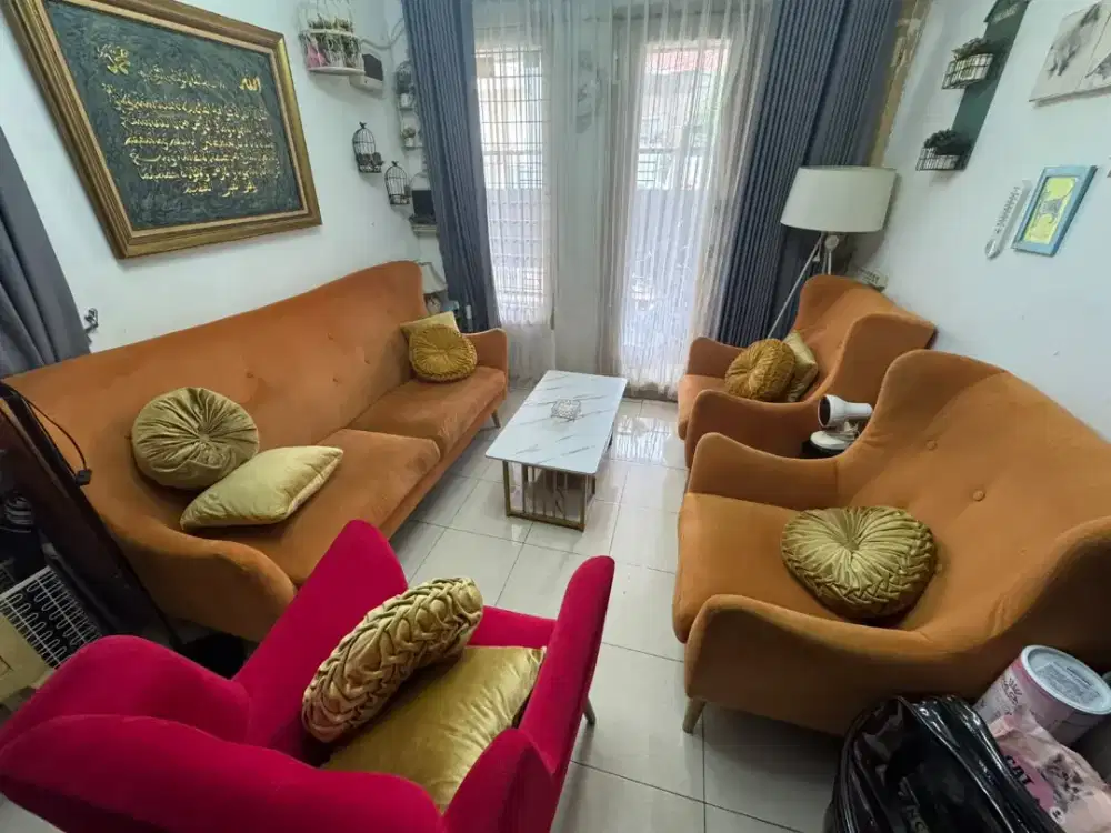 Dijual 1 set sofa
