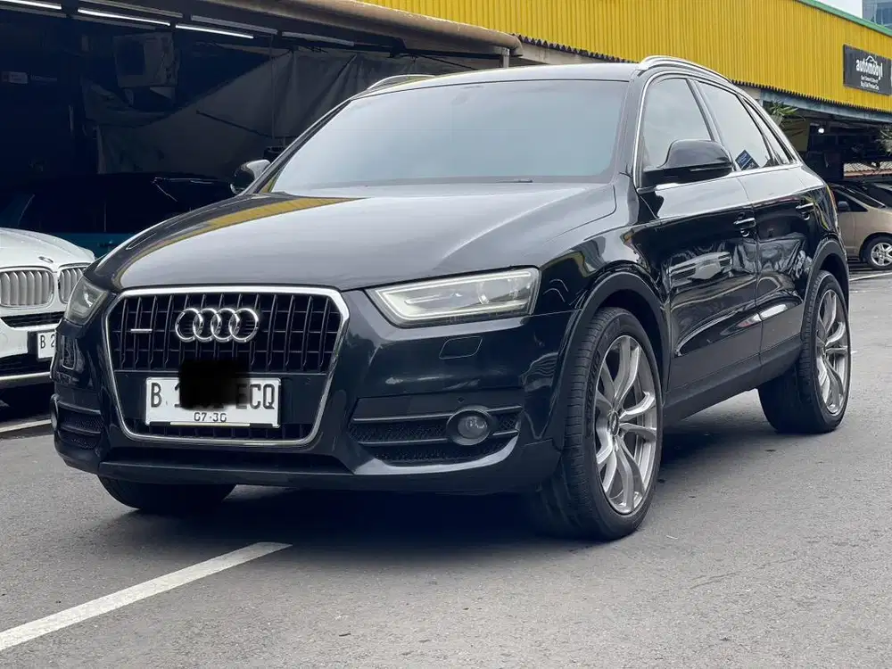 AUDI Q3 HITAM 2014 READY
