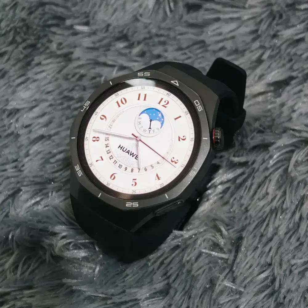 Huawei Watch GT 5 Pro 46mm Sports Edition baterai hingga 14 hari