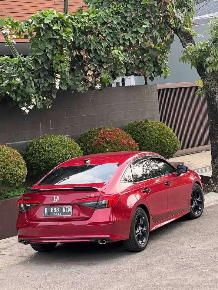 Honda Civic 2023 Bensin