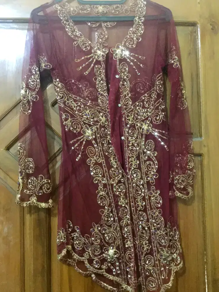 Kebaya anak remaja