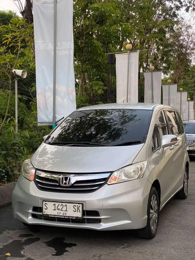 Honda Freed 2013 Bensin