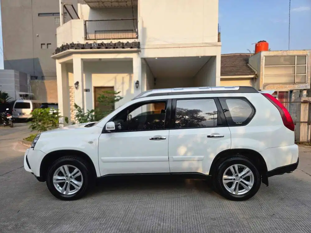 Nissan X-Trail 2013 Bensin