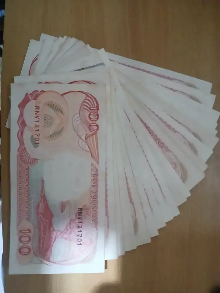 Uang Koleksi Rp 100 Perahu layar.